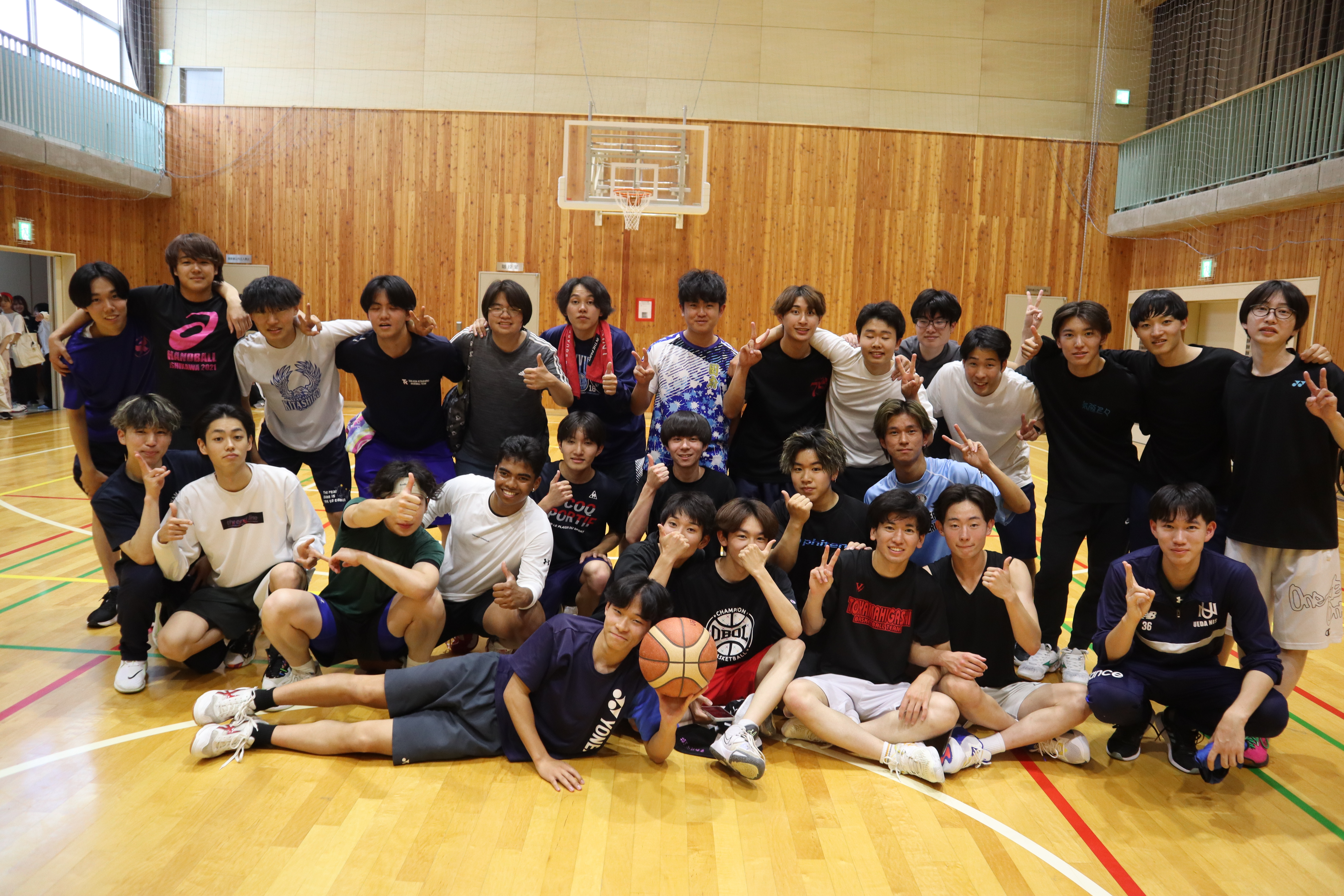 男子集合写真