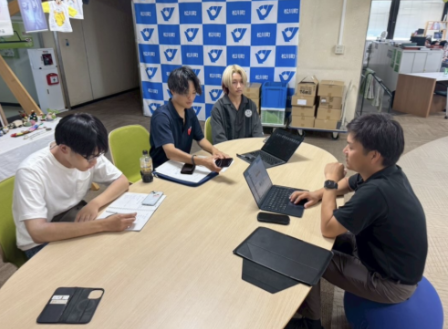 木材提供者インタビューの様子の写真