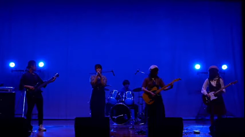 ライヴパフォーマンスの様子