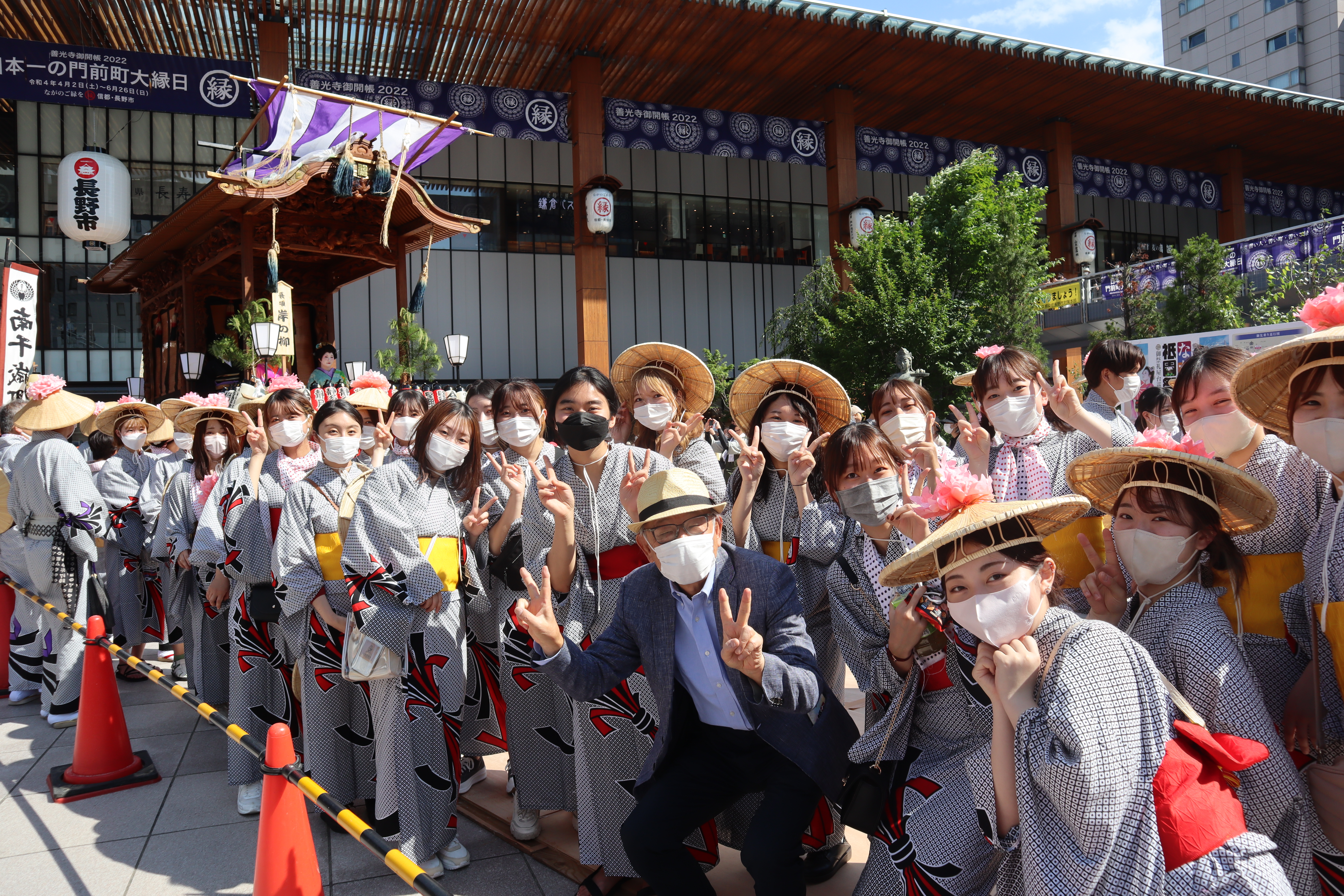 6月12日　本学理事長と学生の様子