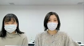 後輩からの質問に答える内定者の写真