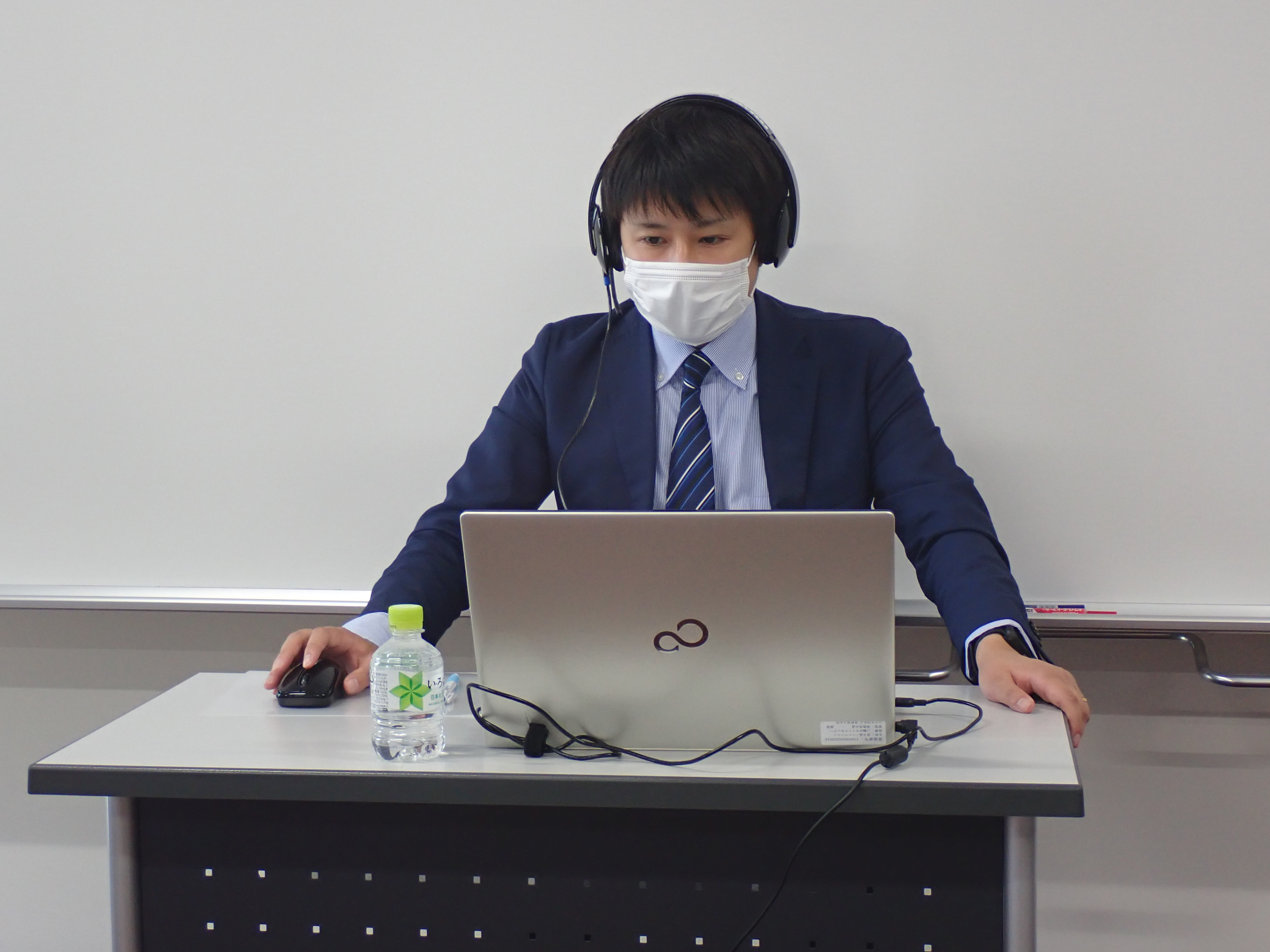 就職情報会社担当者の写真
